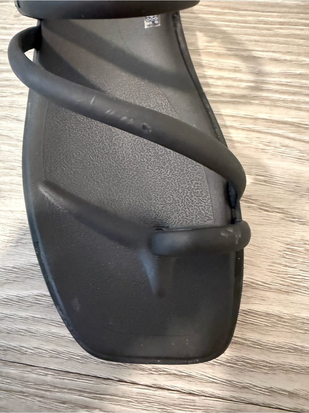 Crocs Miami Toe Loop Sandals - Picture 4 of 4